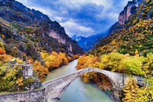 6-DAY GREECE OFF THE BEATEN TRACK