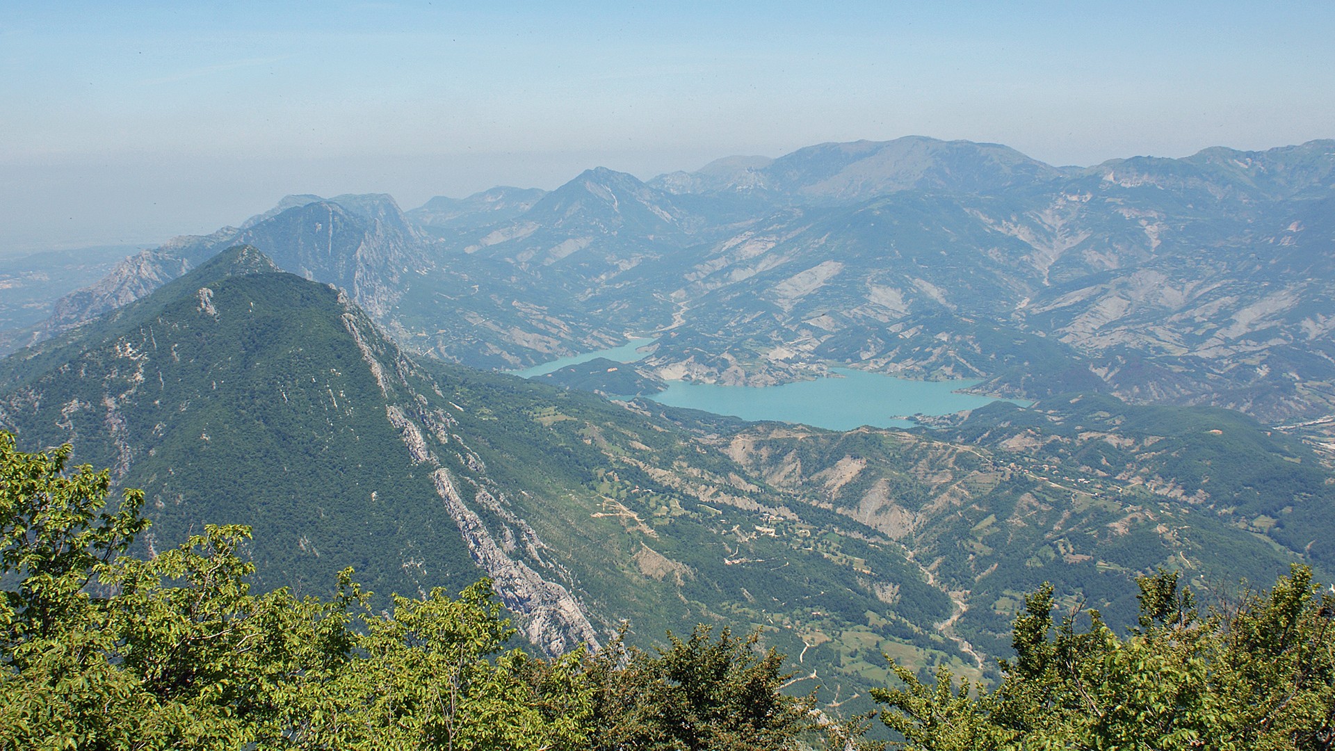 Lake Bovilla and the surrounding mountain ridges