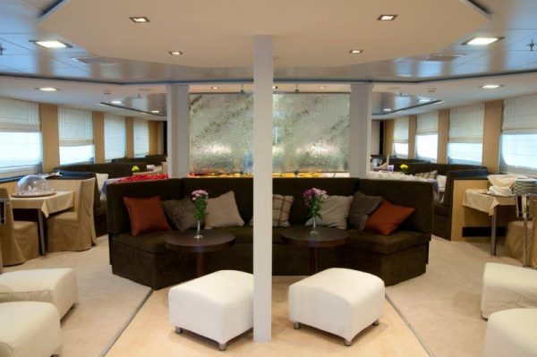 Harmony-V-Interior-Lounge